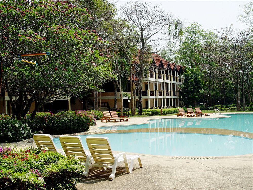 Pavilion Rim Kwai Resort Kancsanaburi Kültér fotó