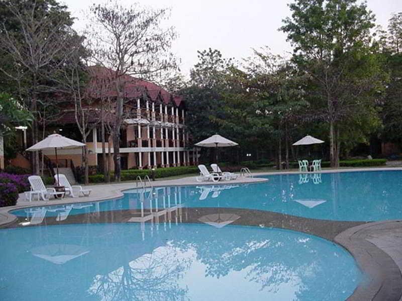 Pavilion Rim Kwai Resort Kancsanaburi Kültér fotó